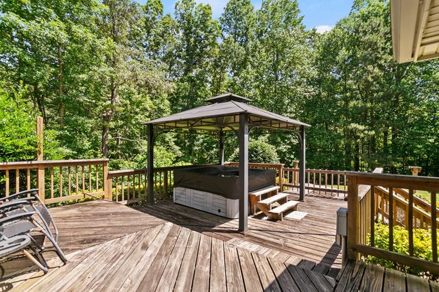 758 Timber Ridge Lane, Ellijay, GA 30540