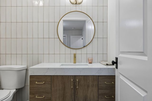 4703 Lovewood Dr, Nashville, TN 37216