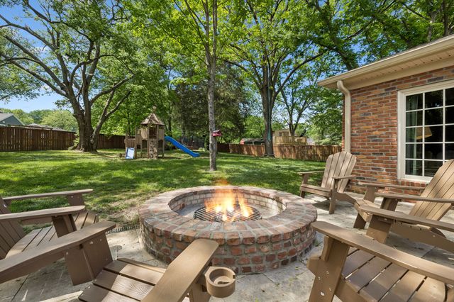 4703 Lovewood Dr, Nashville, TN 37216