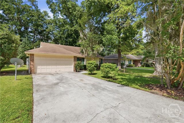 13 Doe Tail Court, Savannah, GA 31405