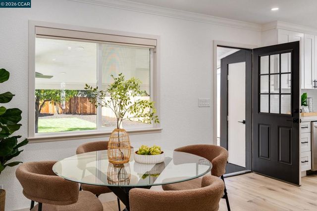 2653 2653 Garden Ave, Concord, CA 94520