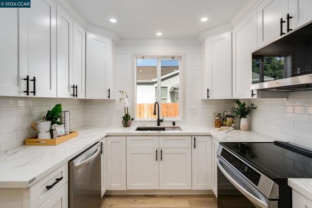 2653 2653 Garden Ave, Concord, CA 94520