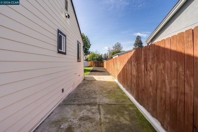 2653 2653 Garden Ave, Concord, CA 94520