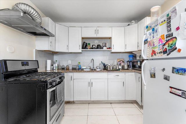 33834 9th Street, Union City, CA 94587