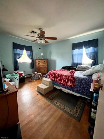 17 Longview Rd, Hardyston Twp., NJ 07419