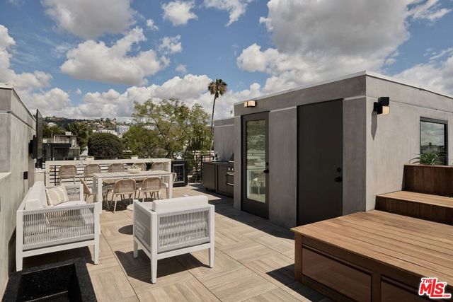 1227 N Formosa Avenue 1, Los Angeles, CA 90046