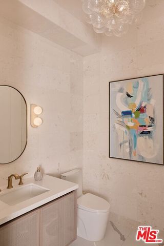 1227 N Formosa Avenue 1, Los Angeles, CA 90046