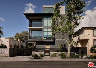 1227 N Formosa Avenue 1, Los Angeles, CA 90046