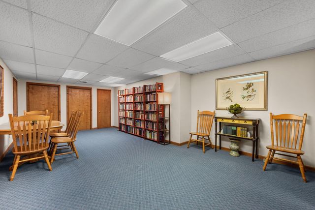 3615 Creekside Drive, Valparaiso, IN 46383