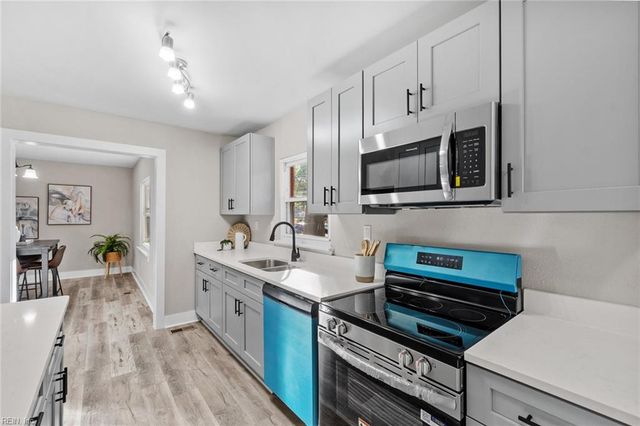 1555 Crane AVE, Norfolk, VA 23518