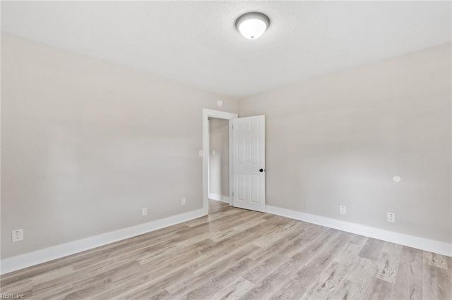 1555 Crane AVE, Norfolk, VA 23518