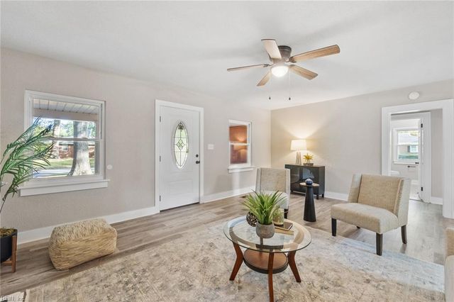 1555 Crane AVE, Norfolk, VA 23518