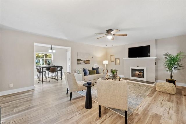 1555 Crane AVE, Norfolk, VA 23518