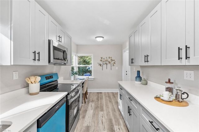 1555 Crane AVE, Norfolk, VA 23518