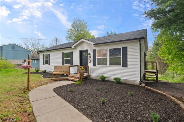 93 River View Way, Montague Twp., NJ 07827