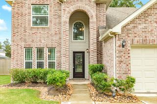 213 N Amherst Drive, West Columbia, TX 77486