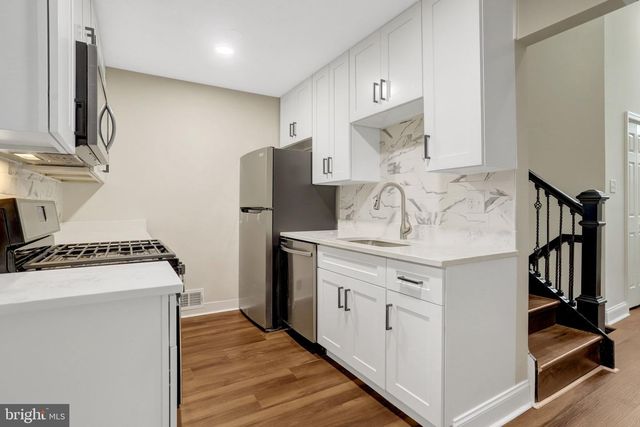 2829 JOSEPH MAKELL CT, Alexandria, VA 22306