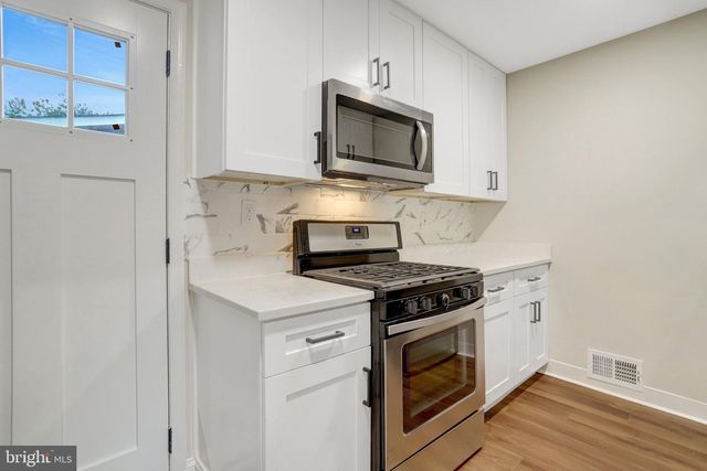 2829 JOSEPH MAKELL CT, Alexandria, VA 22306