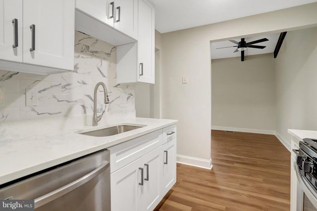 2829 JOSEPH MAKELL CT, Alexandria, VA 22306
