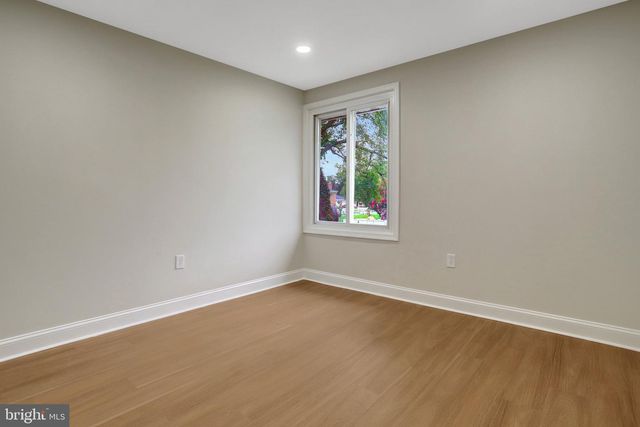 2829 JOSEPH MAKELL CT, Alexandria, VA 22306