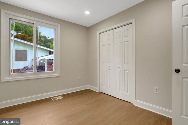 2829 JOSEPH MAKELL CT, Alexandria, VA 22306