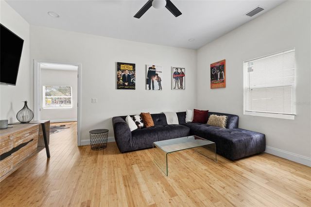 680 25TH AVENUE S, St Petersburg, FL 33705