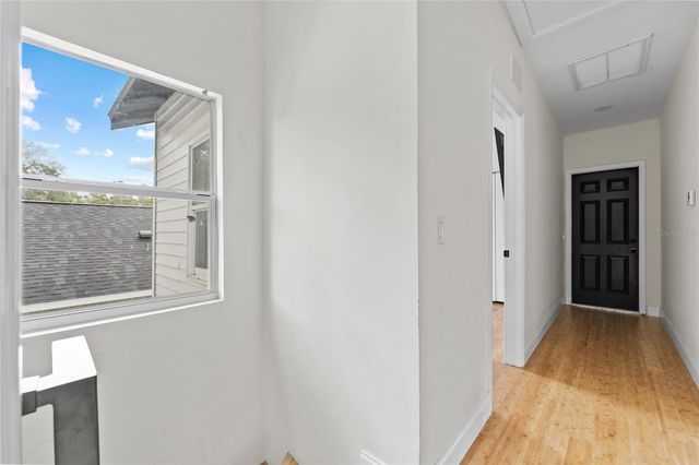 680 25TH AVENUE S, St Petersburg, FL 33705