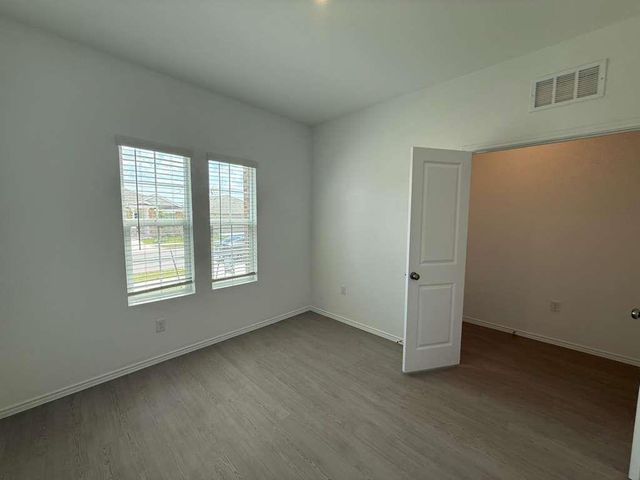 109 Imola ST, Hutto, TX 78634