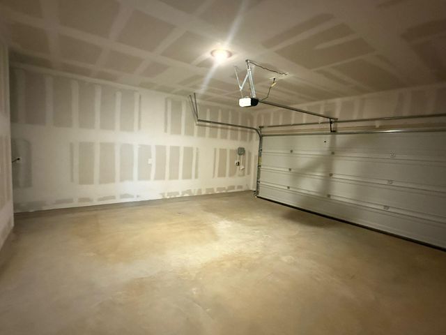 109 Imola ST, Hutto, TX 78634