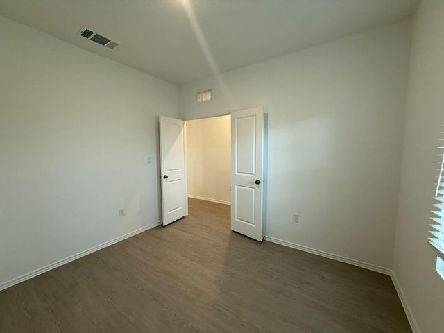 109 Imola ST, Hutto, TX 78634