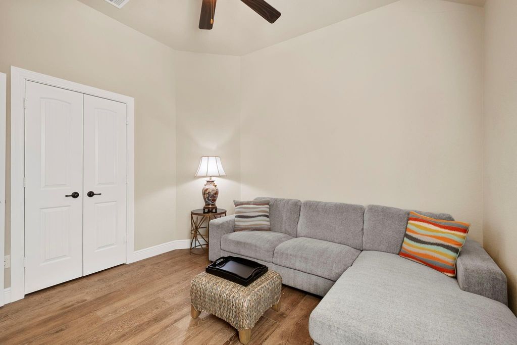 Image 22 of property listing at 11731 Cielo Court, Richmond, TX 77406