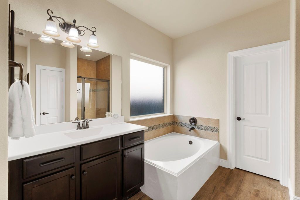 Image 30 of property listing at 11731 Cielo Court, Richmond, TX 77406