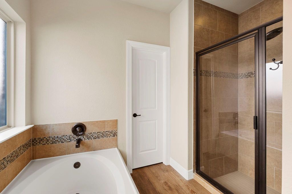 Image 32 of property listing at 11731 Cielo Court, Richmond, TX 77406