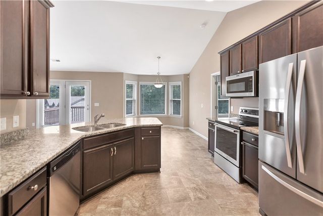 102 Blue Heron Circle, Simpsonville, SC 29680