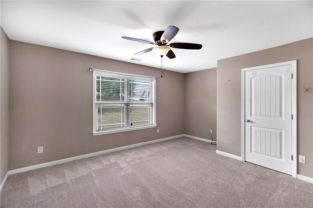 102 Blue Heron Circle, Simpsonville, SC 29680