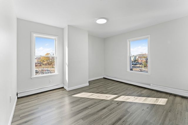 22 Rockville Park, Boston, MA 02119