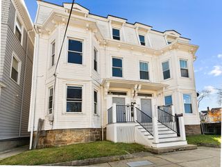 22 Rockville Park, Boston, MA 02119
