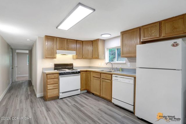 6061 E Pike Avenue, Wasilla, AK 99654