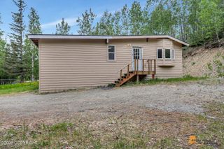 6061 E Pike Avenue, Wasilla, AK 99654