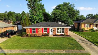 112 Daryl Ct, Louisville, KY 40214