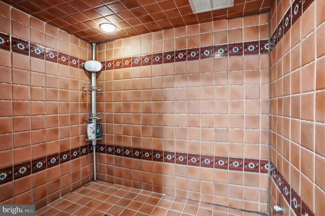 244 MATHERS RD, Ambler, PA 19002