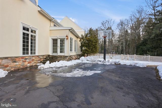 244 MATHERS RD, Ambler, PA 19002