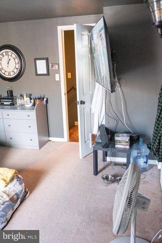 1659 S LAKESHORE DR, Louisa, VA 23093