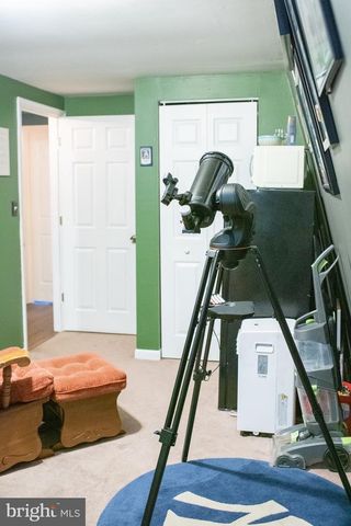 1659 S LAKESHORE DR, Louisa, VA 23093