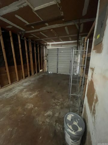 8806 WILD MDWS, Converse, TX 78109