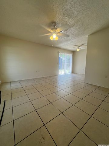 8806 WILD MDWS, Converse, TX 78109