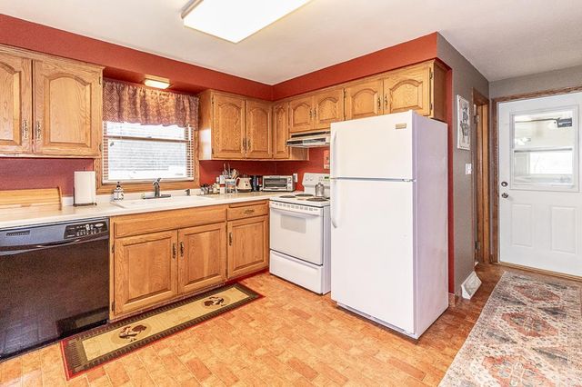 N5201 LOWER ROAD, Shiocton, WI 54170