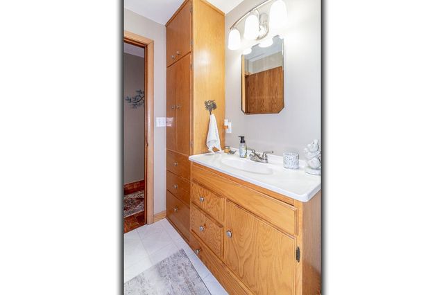 N5201 LOWER ROAD, Shiocton, WI 54170