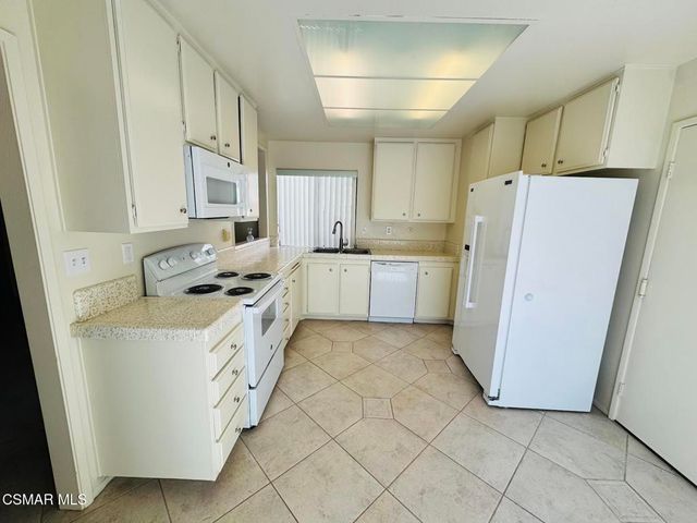 4328 Forest Oaks Drive, Thousand Oaks, CA 91360