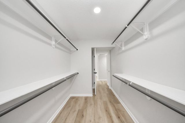 6015 Mcknight Street, Houston, TX 77035